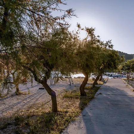 Una, - Trogir Poljica (Trogir)