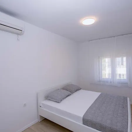 Una, - Trogir Appartamento