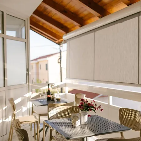 Apartamento Una, - Trogir *
